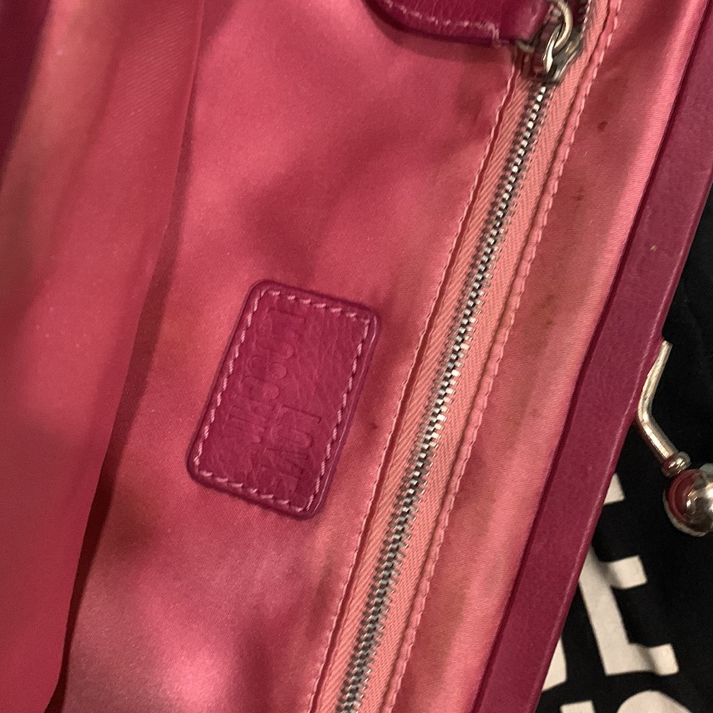 💯 Authentic Moschino Chequered Clutch - Picture 4 of 7